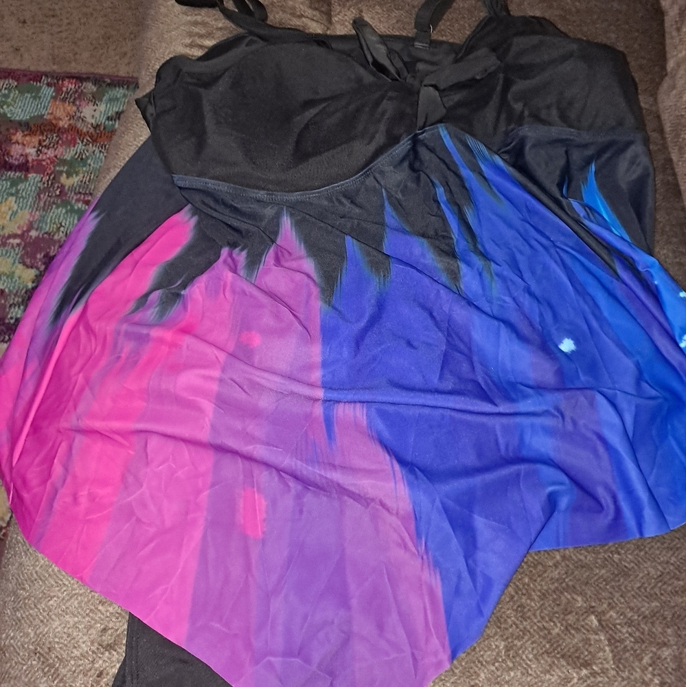 4xl tankini black, blue, pink and purple nwot